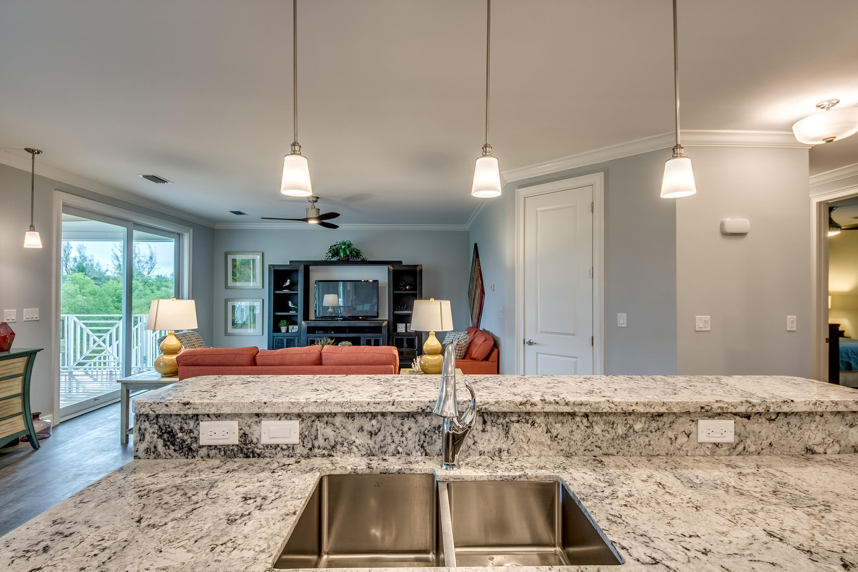 229 Sombrero Beach Road Marathon, FL 33050 - Photo 26 of 62 Kitchen_9