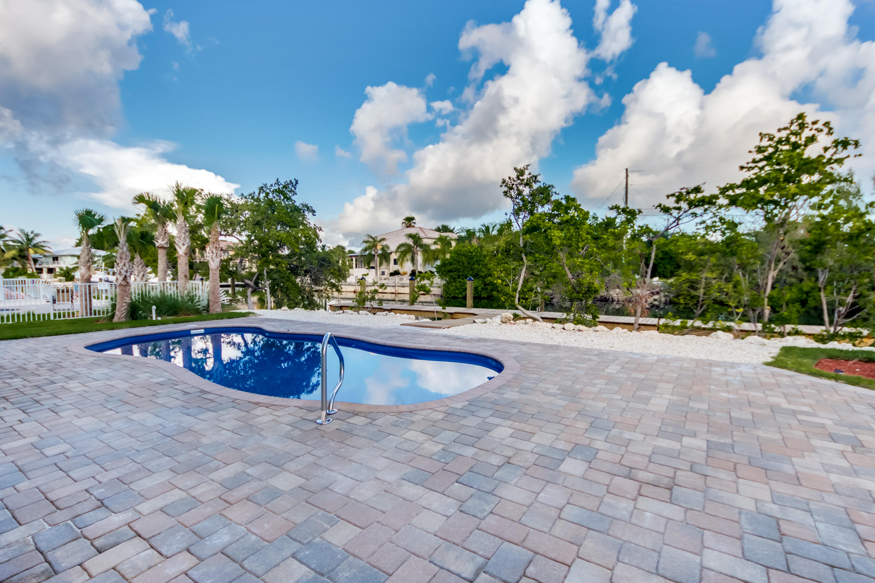 229 Sombrero Beach Road Marathon, FL 33050 - Photo 57 of 62 Pool_2
