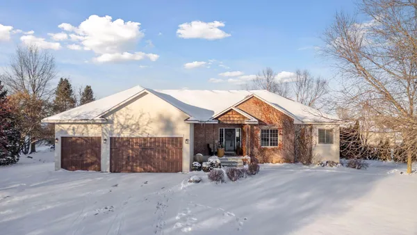$535,000 | 227 Palomino Lane, Lino Lakes, MN 55014