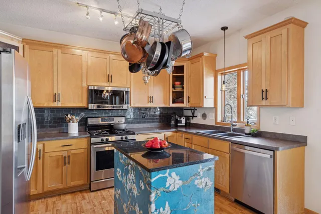 $585,000 | 227 Palomino Lane, Lino Lakes, MN 55014