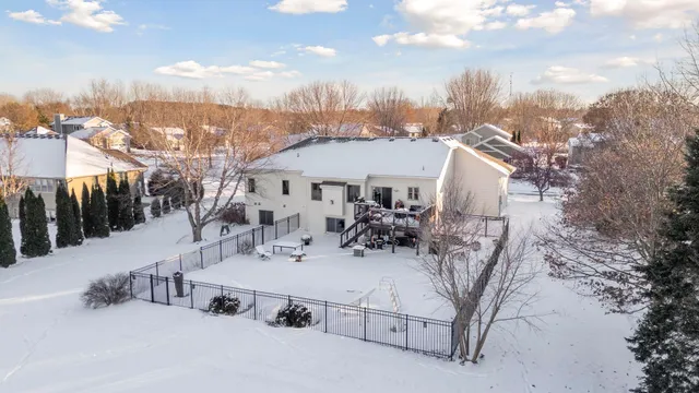 $585,000 | 227 Palomino Lane, Lino Lakes, MN 55014