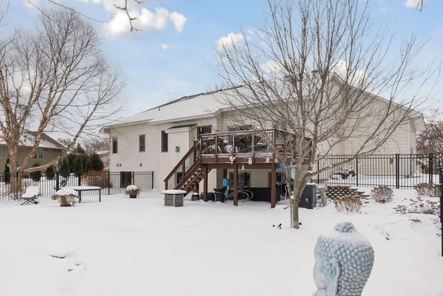 $585,000 | 227 Palomino Lane, Lino Lakes, MN 55014