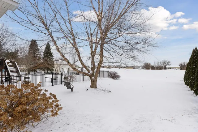 $585,000 | 227 Palomino Lane, Lino Lakes, MN 55014