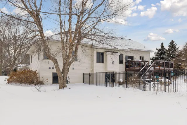 $585,000 | 227 Palomino Lane, Lino Lakes, MN 55014