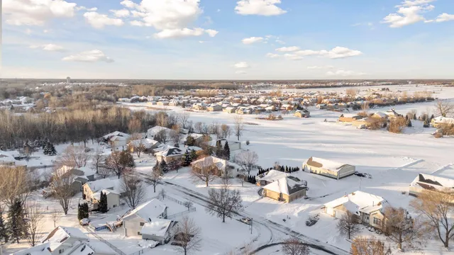 $585,000 | 227 Palomino Lane, Lino Lakes, MN 55014