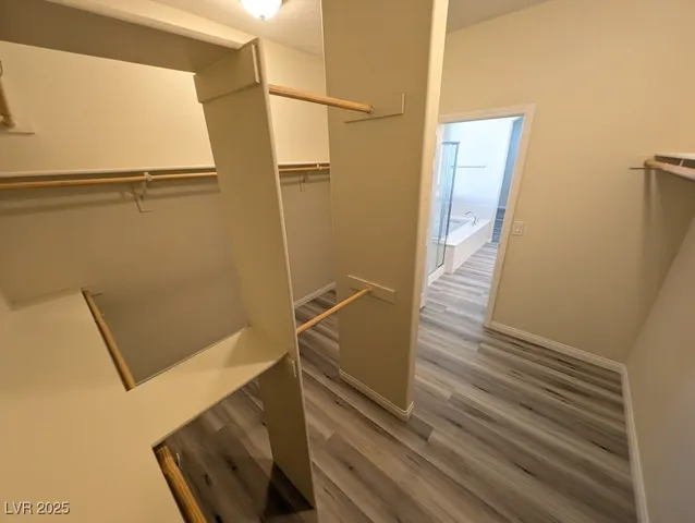 $2,450 | 152 Walkinshaw Avenue, Las Vegas, NV 89148