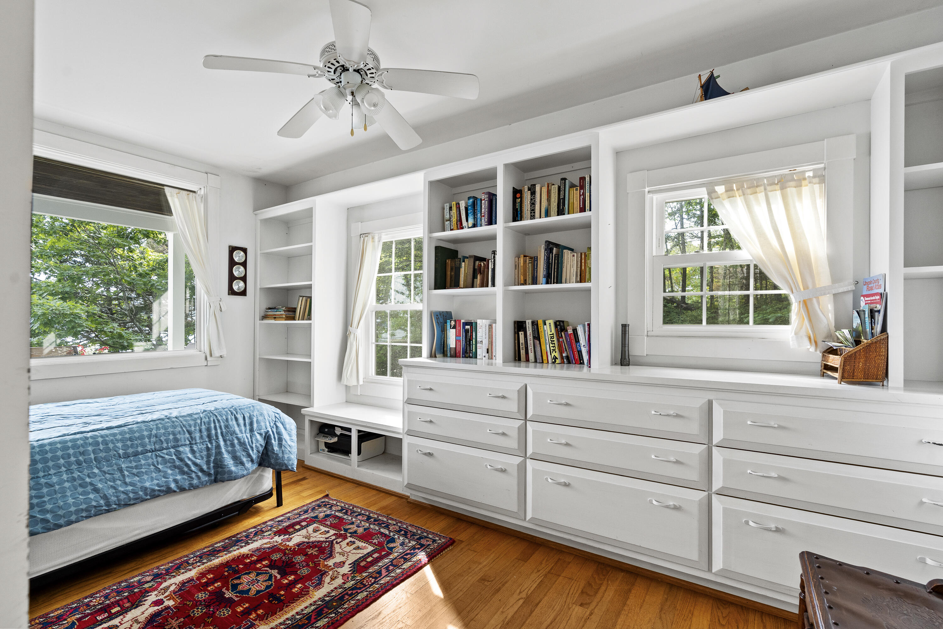 28-31 Will Alley Road South Bristol, ME 04568 - Photo 19 of 67 Built ins