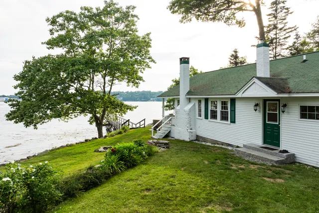 $1,149,900 | 28-31 Will Alley Road, South Bristol, ME 04568