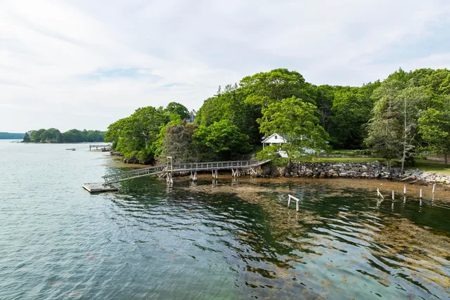 $1,149,900 | 28-31 Will Alley Road, South Bristol, ME 04568