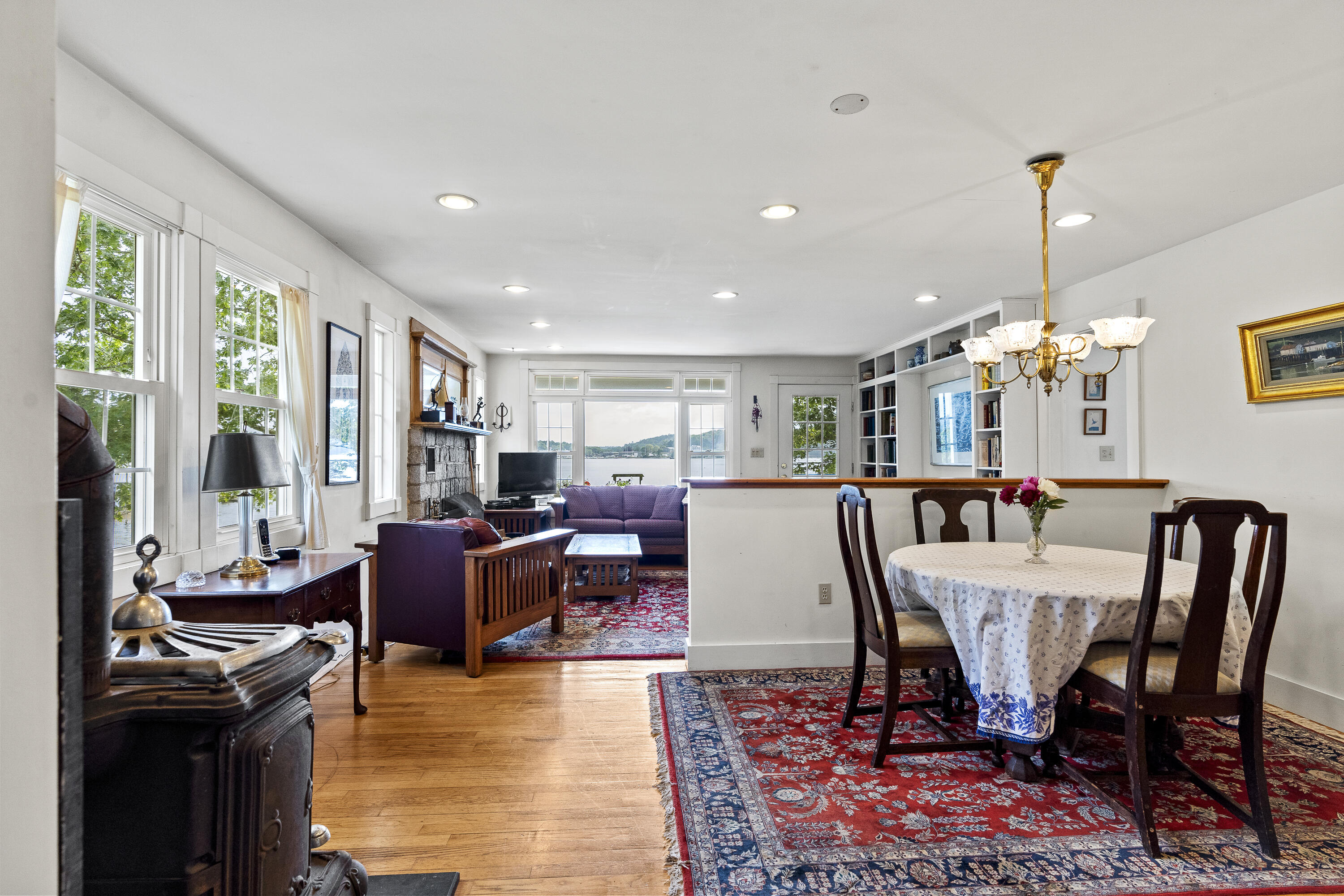 28-31 Will Alley Road South Bristol, ME 04568 - Photo 10 of 67 Dining area