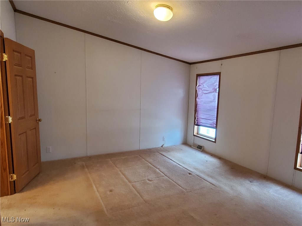9985 Franchester Road Lodi, OH 44254 - Photo 6 of 24 Vaulted main bedroom