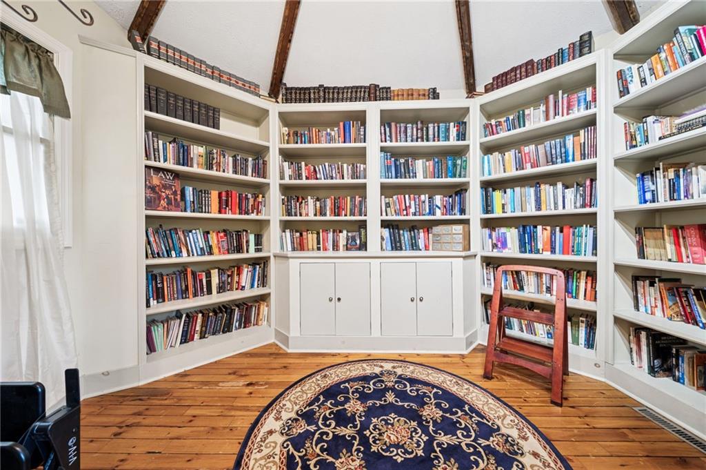 1035 Linden Road Eighty Four, PA 15330 - Photo 18 of 29 a view of a bedroom with furniture and book shelf