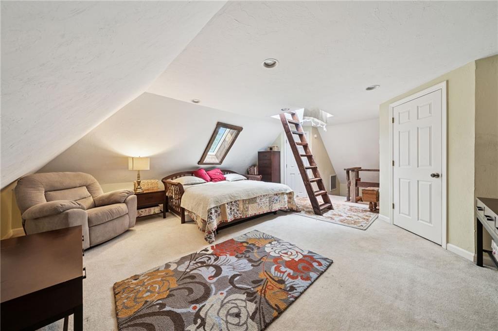 1035 Linden Road Eighty Four, PA 15330 - Photo 26 of 29 a bedroom with bed and a window