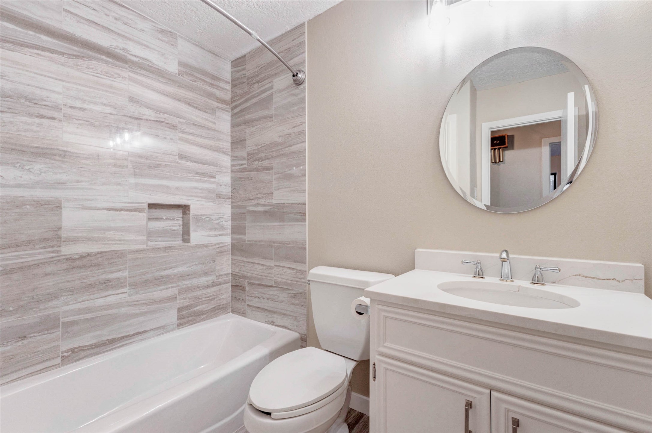 9650 Val Verde Street Houston, TX 77063 - Photo 23 of 50