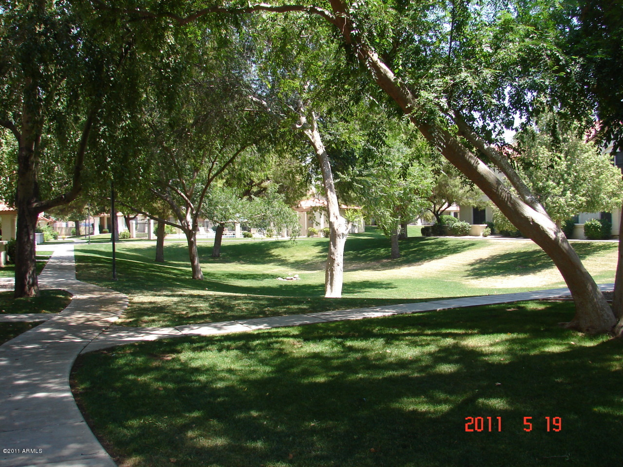 5808 East Brown Road, Unit 63 Mesa, AZ 85205 - Photo 4 of 14 Park-like Common Area