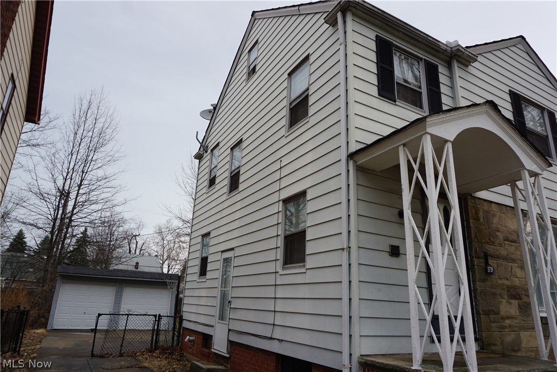 3739 Lowell Road Cleveland Heights, OH 44121 - Photo 29 of 33