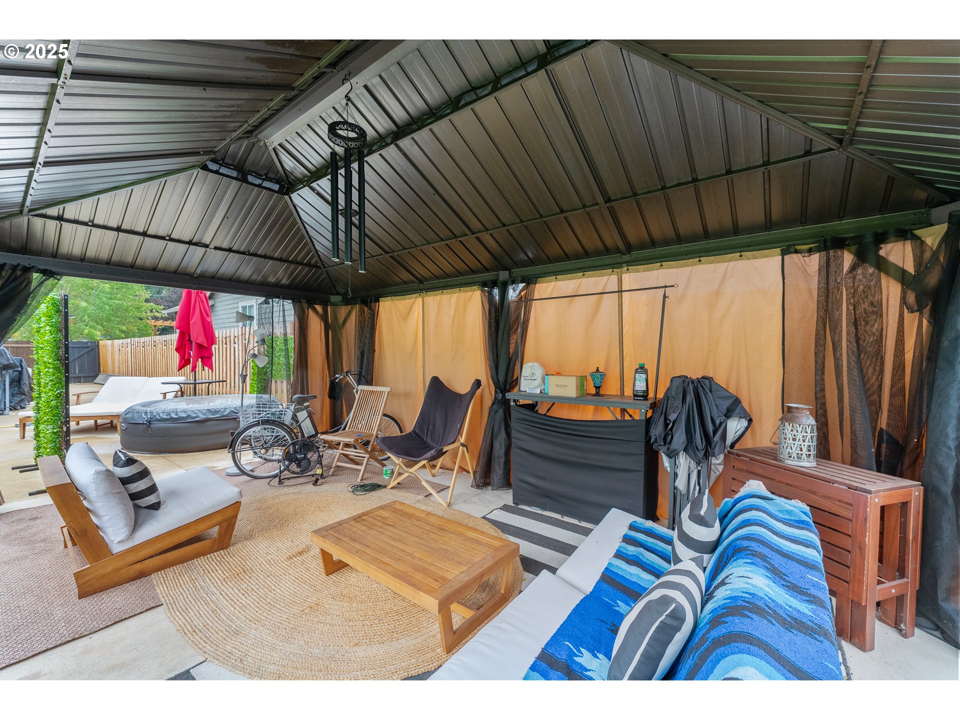 2264 Equestrian Loop South Salem, OR 97302 - Photo 34 of 34 a view of outdoor space with seating