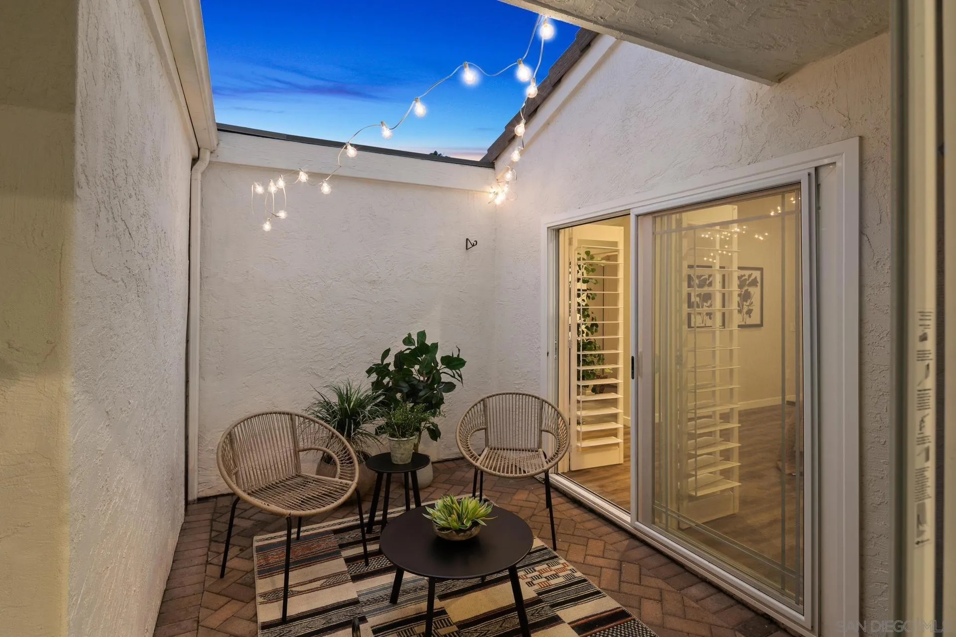 1736 Hill Top Lane Encinitas, CA 92024 - Photo 17 of 63