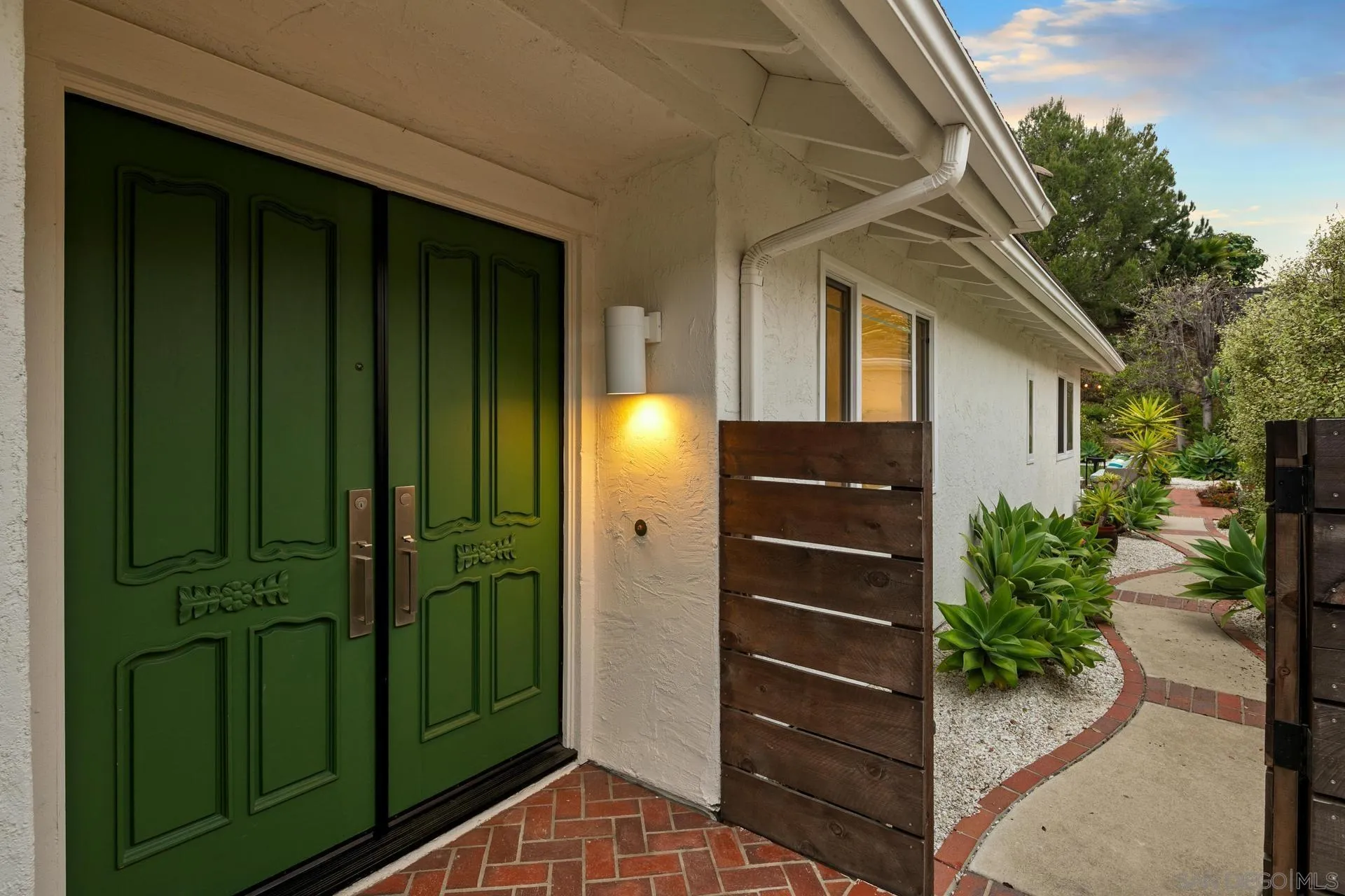 1736 Hill Top Lane Encinitas, CA 92024 - Photo 4 of 63