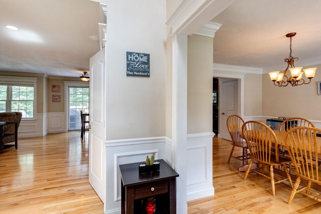 135 Rebecca Road Northbridge, MA 01588 - Photo 7 of 39 Gallery Image 7