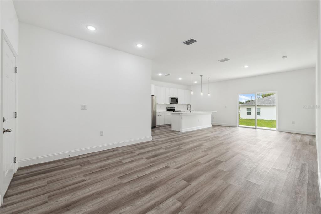6062 Southwest 154th Place Road Ocala, FL 34473 - Photo 23 of 39