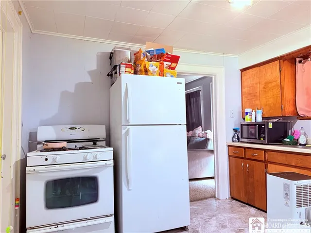 $84,900 | 447 Hoyt Street, Dunkirk, NY 14048