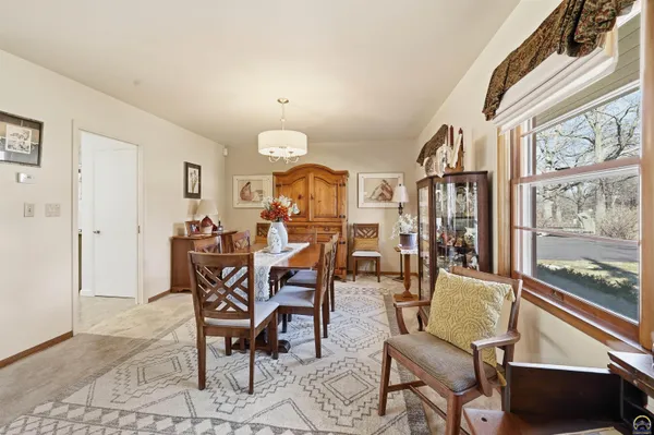 $335,000 | 307 Southwest Woodbury Lane, Topeka, KS 66606