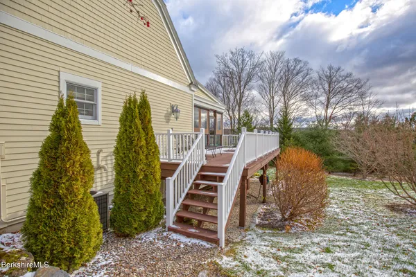 $1,490,000 | 9 October Hill Drive, Lenox, MA 01240