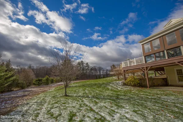 $1,490,000 | 9 October Hill Drive, Lenox, MA 01240