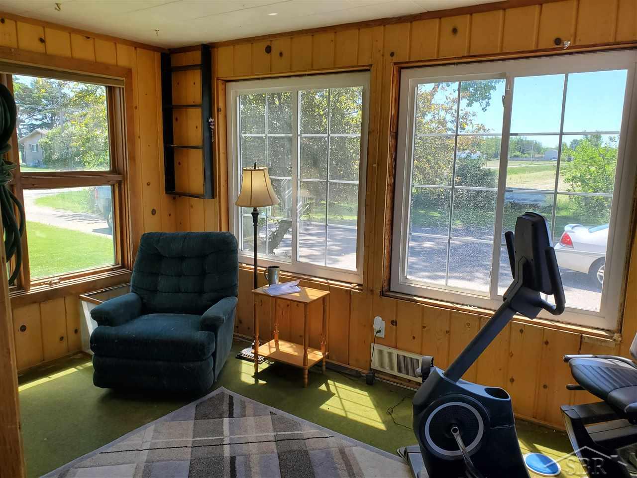 6285 North Center Road Saginaw, MI 48604 - Photo 25 of 28 50012815-24.JPG