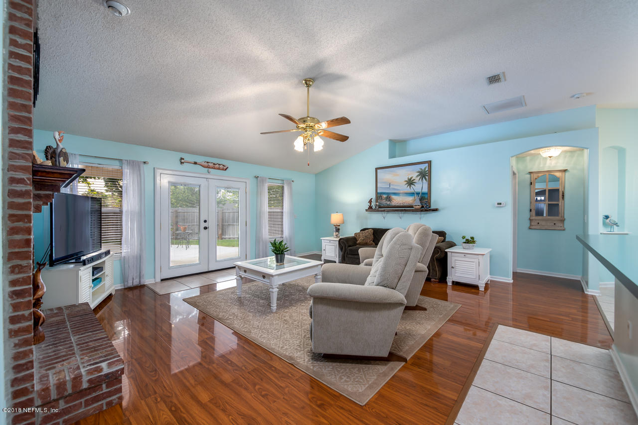 2330 Mallory Hills Road Jacksonville, FL 32221 - Photo 11 of 31 MLS_MalloryHillsRD-33