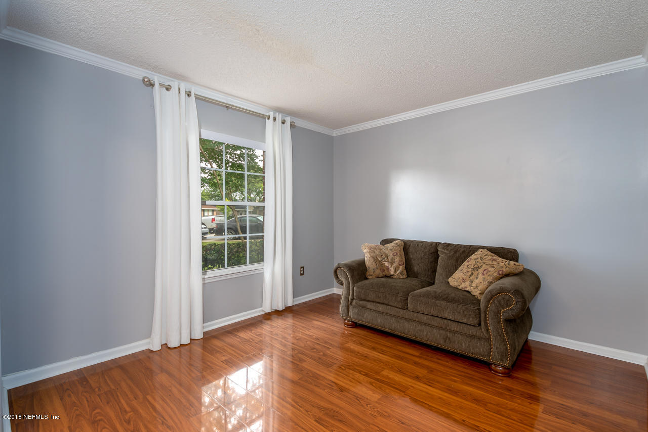 2330 Mallory Hills Road Jacksonville, FL 32221 - Photo 18 of 31 MLS_MalloryHillsRD-19