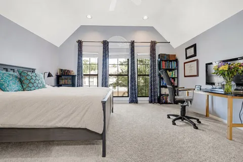 $750,000 | 1211 Ridgewood Place, Houston, TX 77055