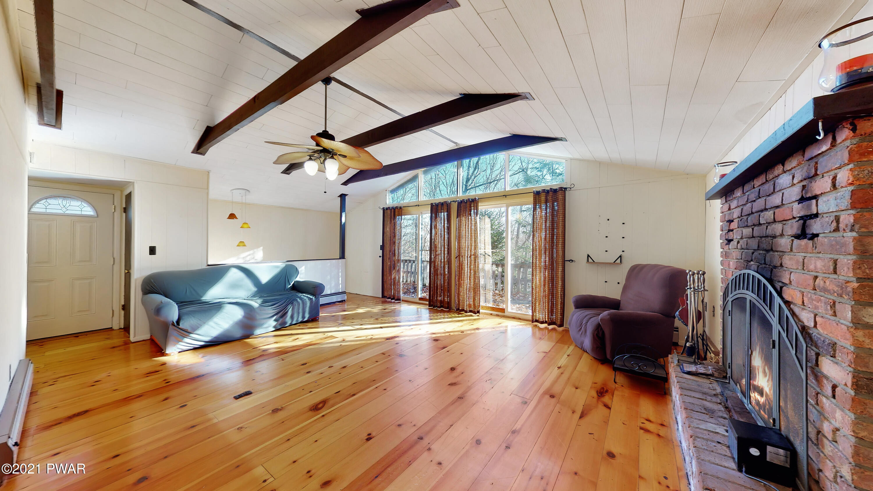 306 Gold Key Road Milford, PA 18337 - Photo 5 of 35