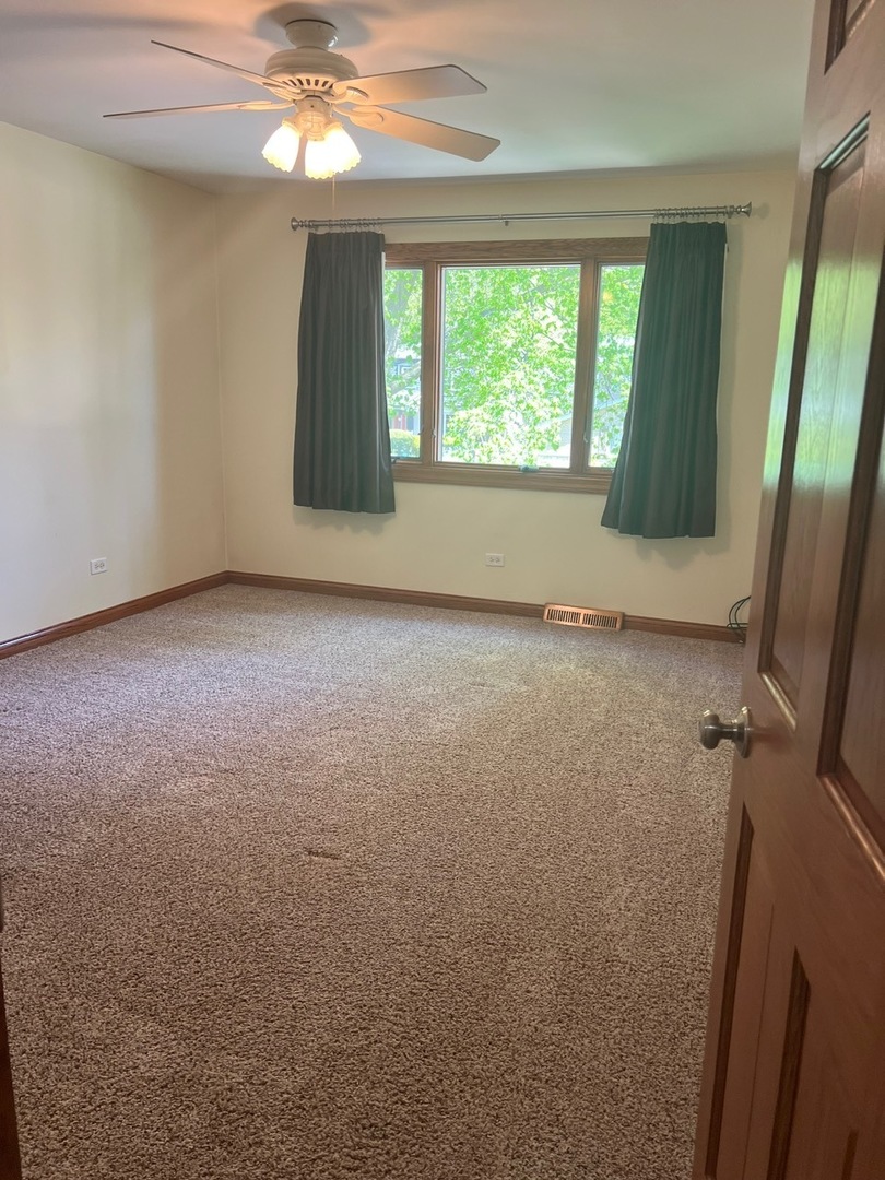 17926 La Haigh Road Homewood, IL 60430 - Photo 26 of 39 Gallery Image 26