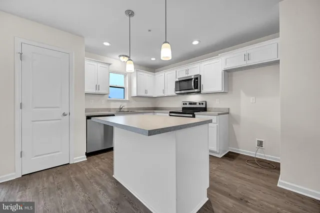 $249,500 | 5 Landing Place, Unit 5 MODEL, York, PA 17408