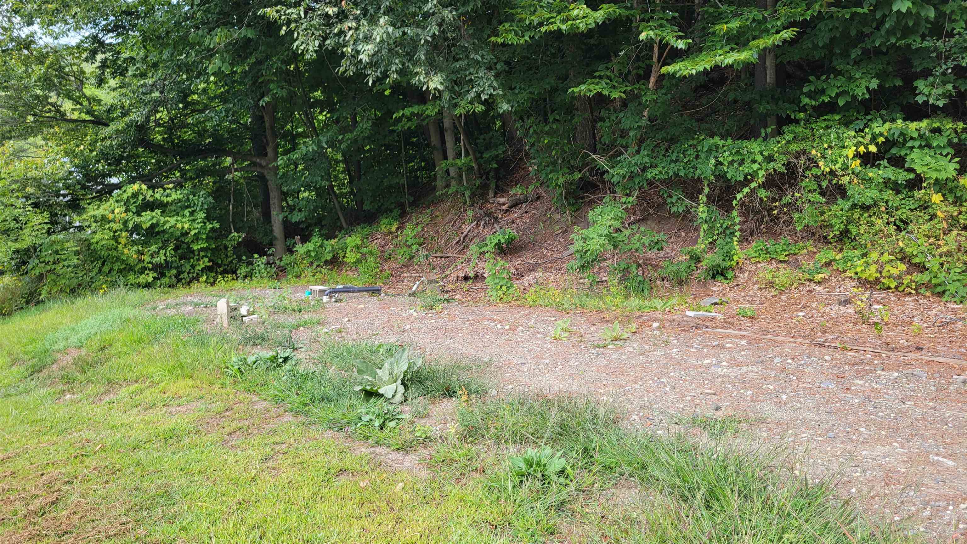 8 Buffalo Street Hardwick, VT 05843 - Photo 5 of 38 Gallery Image 5