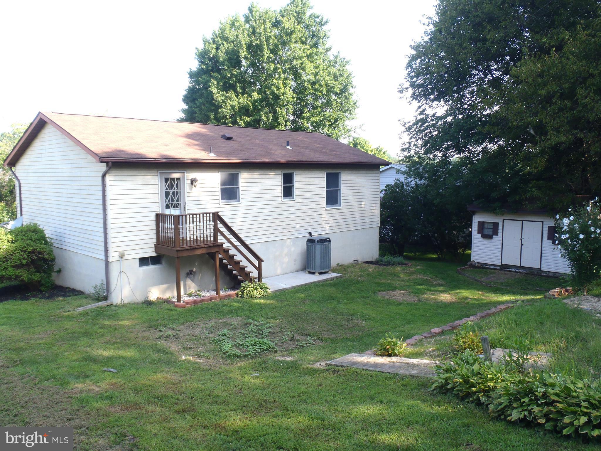 3321 Augusta Road Manchester, MD 21102 - Photo 7 of 12 Exterior (Rear)