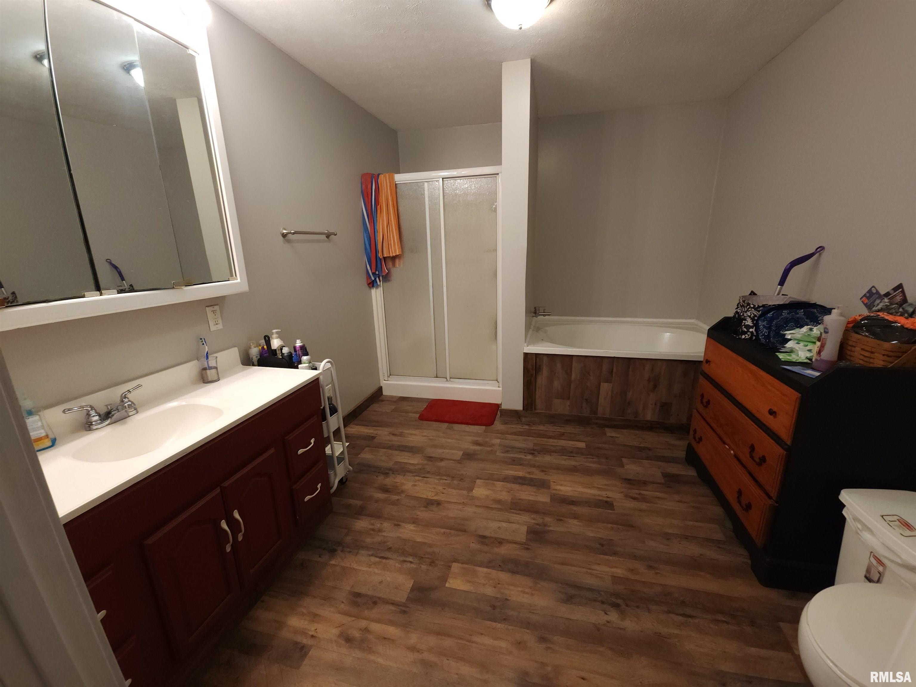 810 Karel Park Road Eldorado, IL 62930 - Photo 23 of 31 Gallery Image 23