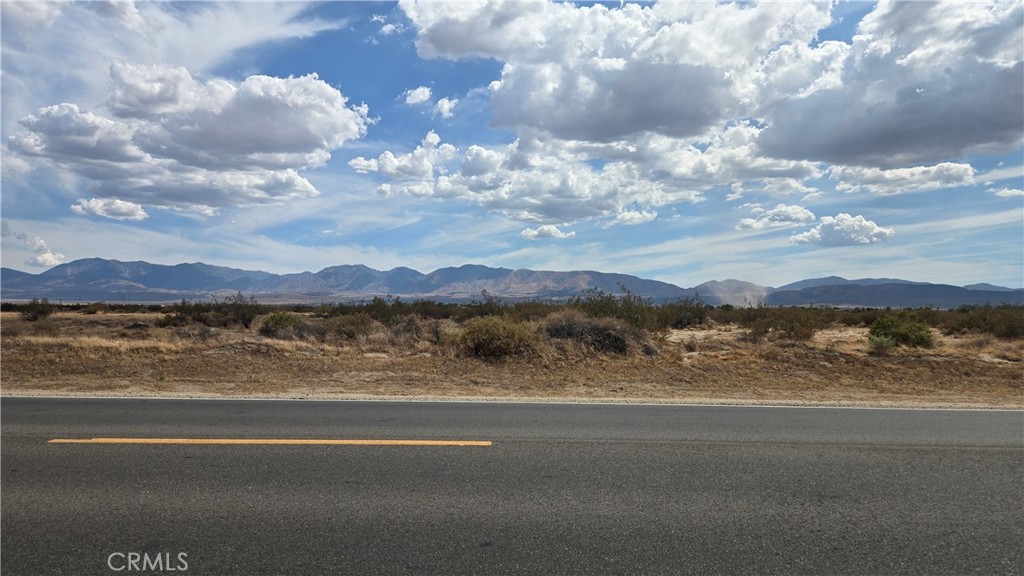 0 Palmdale Boulevard Littlerock, CA 93543 - Photo 9 of 28 a view of a lake with a mountain