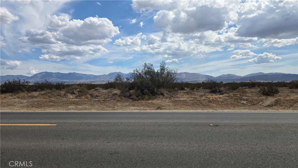 0 Palmdale Boulevard Littlerock, CA 93543 - Photo 10 of 28 a view of a city with lots of green space