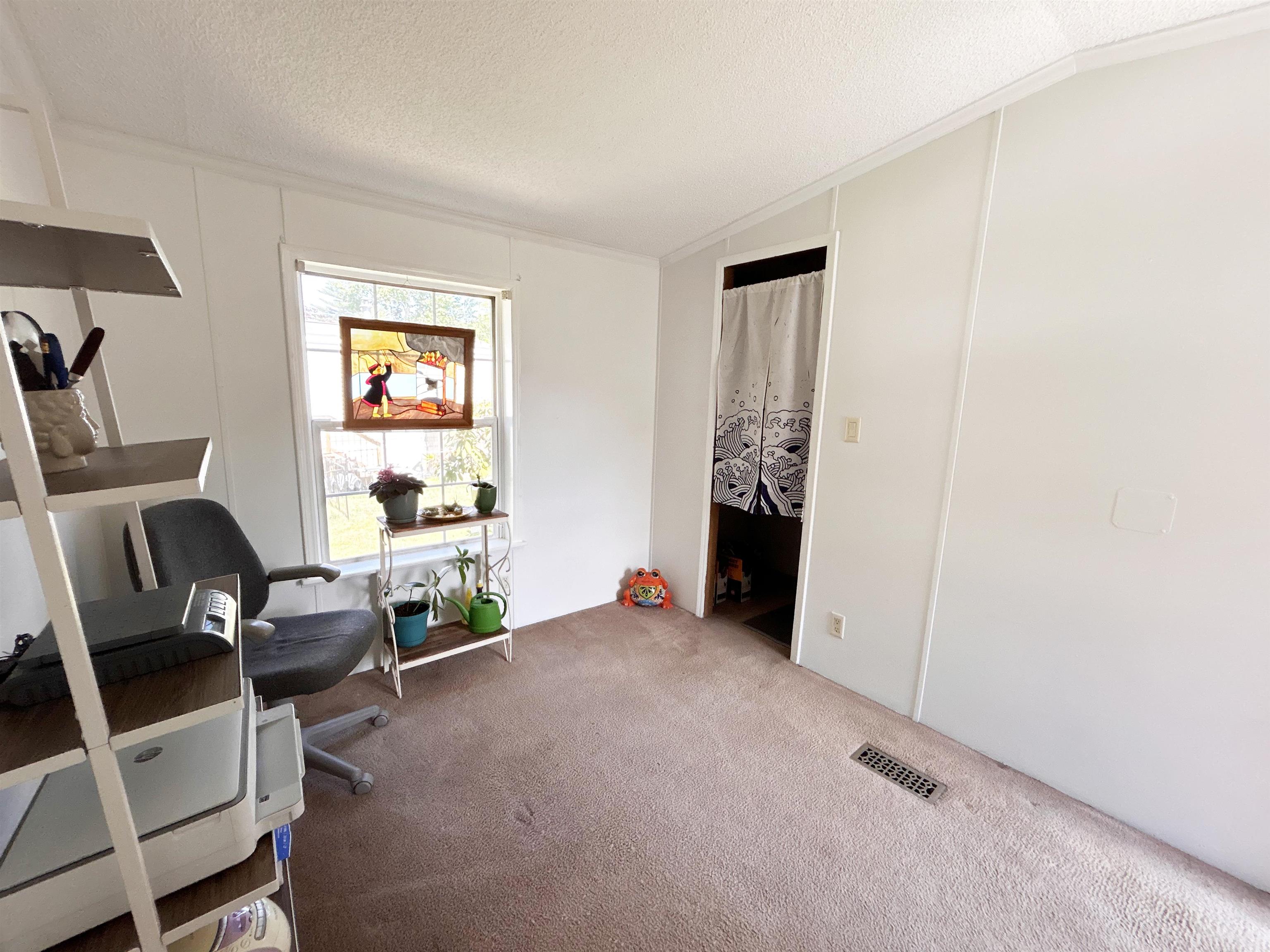 50 Hilton Avenue Exeter, NH 03833 - Photo 28 of 50