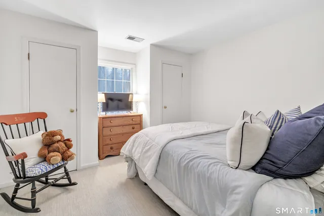 $1,300,000 | 60 Clinton Avenue, Westport, CT 06880