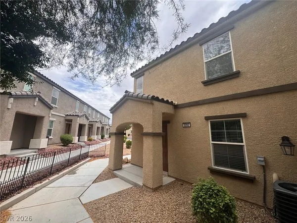 $1,580 | 5202 Dubris Drive, Las Vegas, NV 89115
