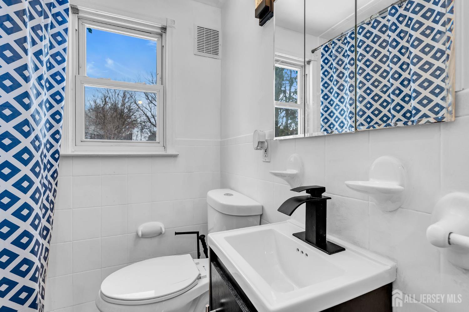 821 Front Street Dunellen, NJ 08812 - Photo 12 of 18