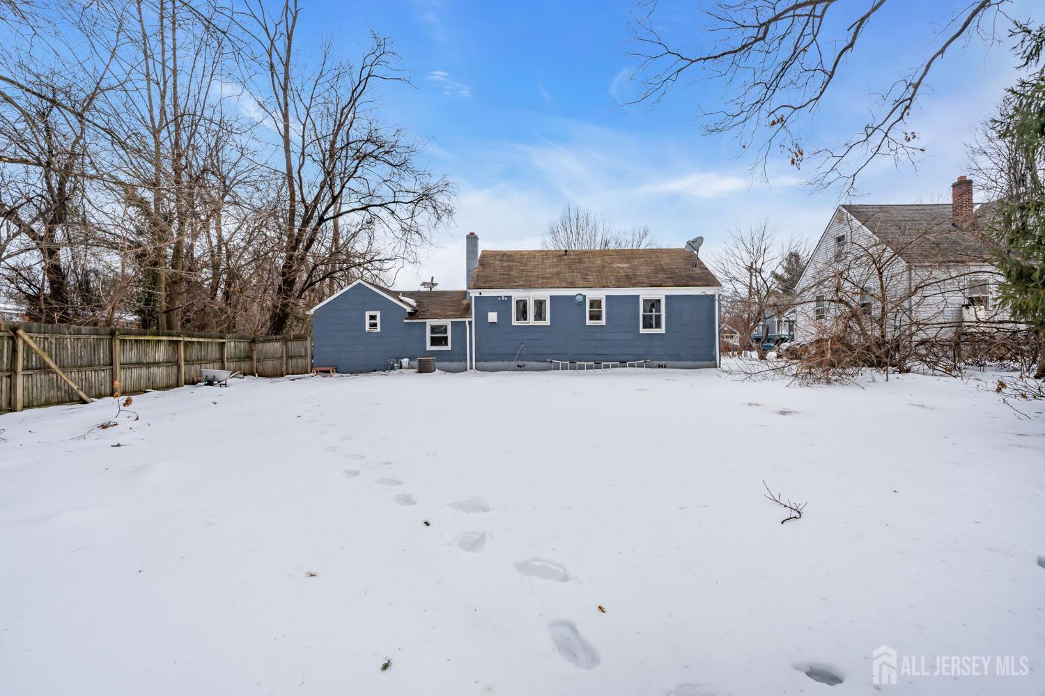 821 Front Street Dunellen, NJ 08812 - Photo 16 of 18