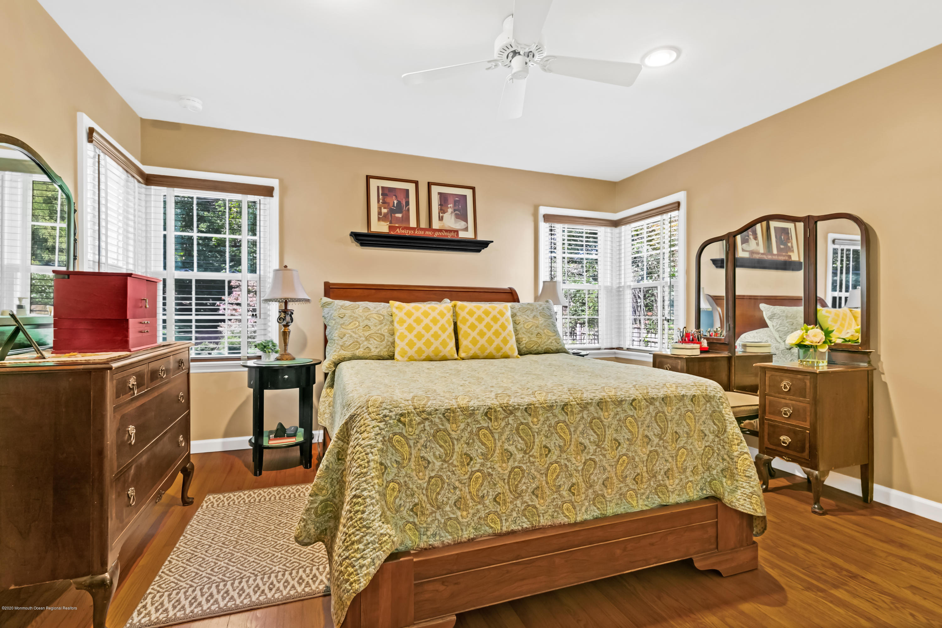 37 Robin Road Rumson, NJ 07760 - Photo 11 of 24 37 Robin Rd Rumson NJ 07760-print-019-02