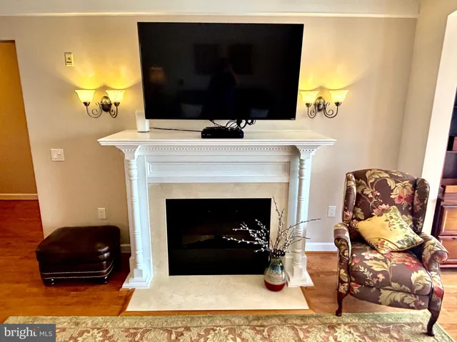 $427,400 | 600 Edelen Station Place, Unit 7402, La Plata, MD 20646