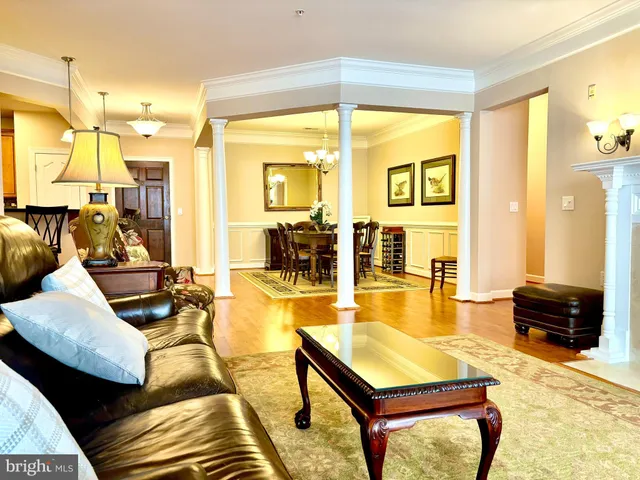 $427,400 | 600 Edelen Station Place, Unit 7402, La Plata, MD 20646