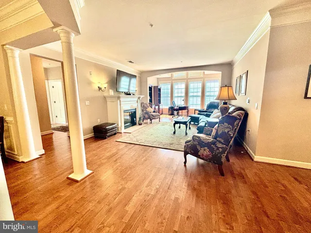 $427,400 | 600 Edelen Station Place, Unit 7402, La Plata, MD 20646